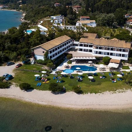 ホテル Porto Ligia エクステリア 写真